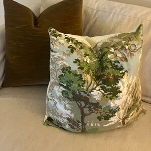 Green Nature Pillows (2)